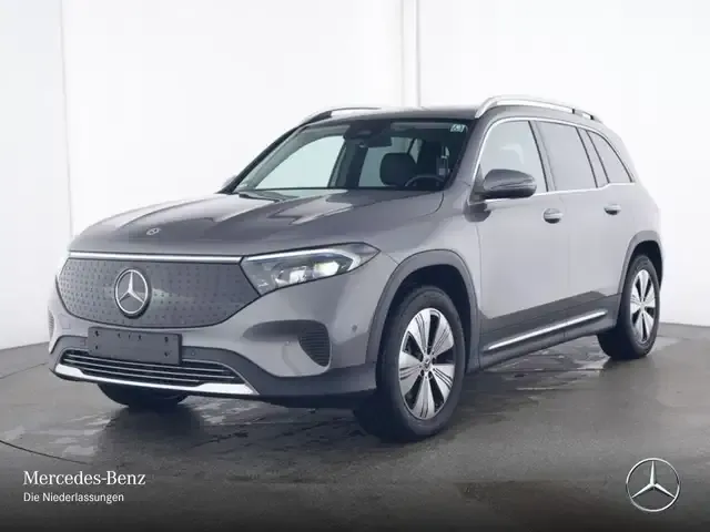 Mercedes-Benz EQB 300