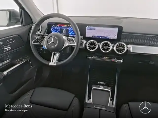 Mercedes-Benz EQB 300