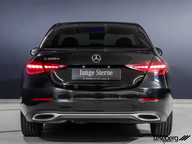 Mercedes-Benz C 220
