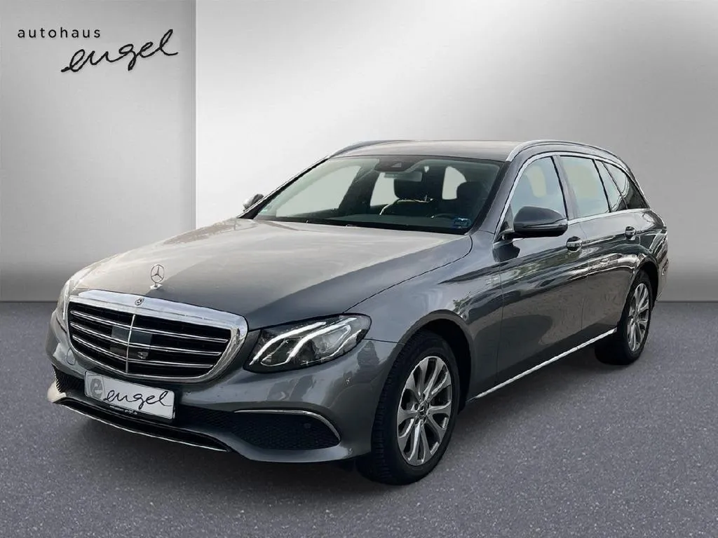 Mercedes-Benz E 200