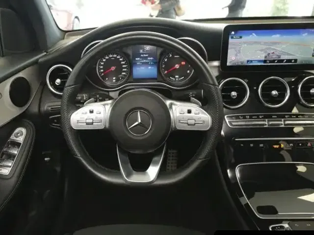 Mercedes-Benz GLC 200