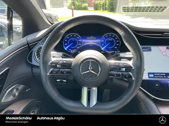 Mercedes-Benz EQS