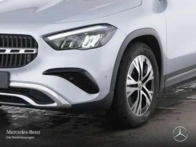Mercedes-Benz GLA 180