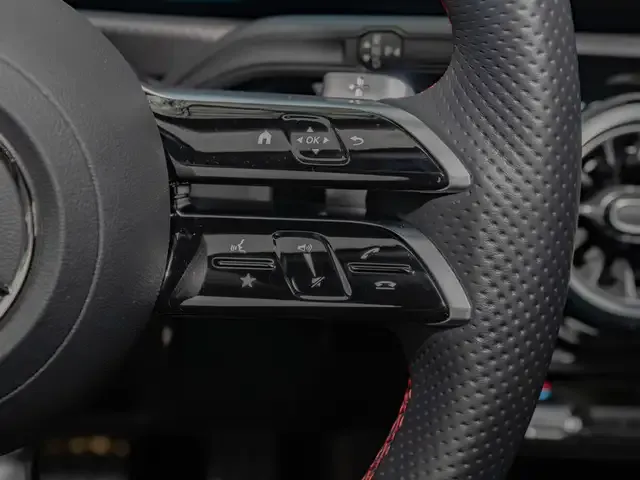 Mercedes-Benz CLA 220