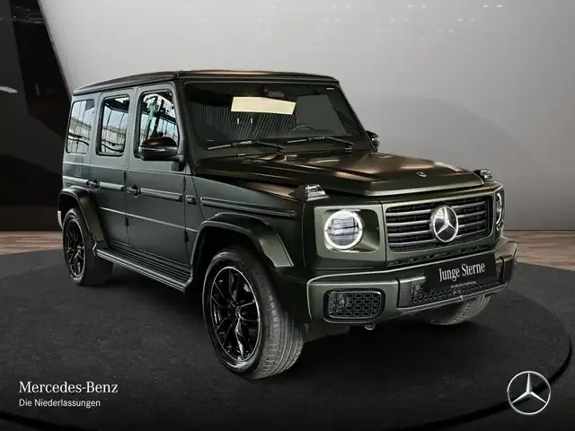 Mercedes-Benz G 500