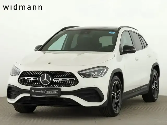 Mercedes-Benz GLA 200
