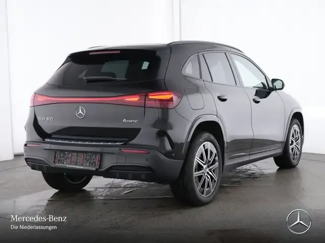 Mercedes-Benz EQA 300