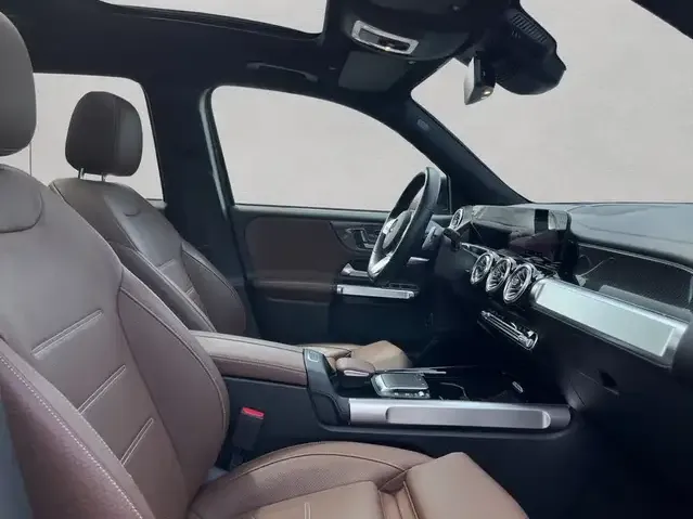 Mercedes-Benz GLB 200