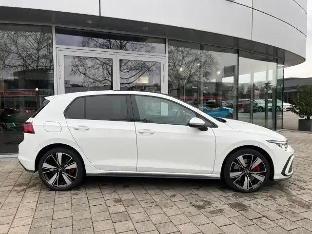 Volkswagen Golf GTE