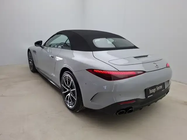 Mercedes-Benz SL 43 AMG