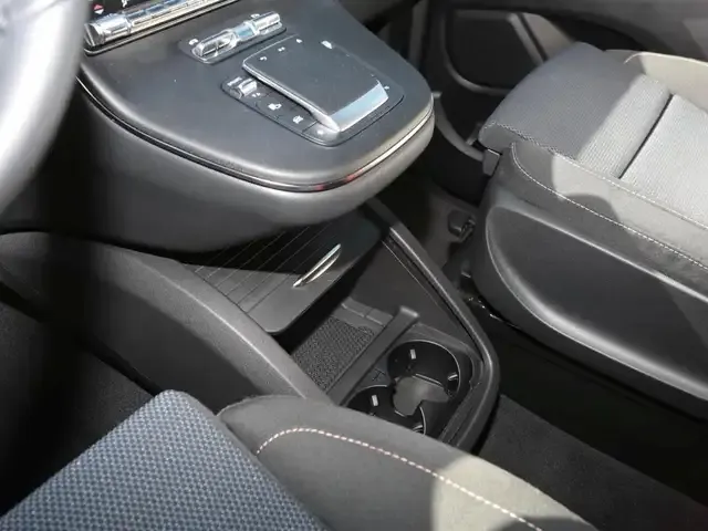 Mercedes-Benz EQV 300