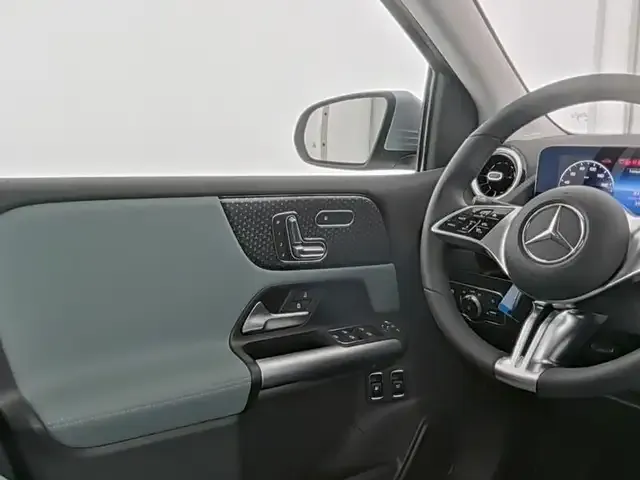 Mercedes-Benz B 250