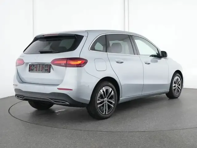 Mercedes-Benz B 250