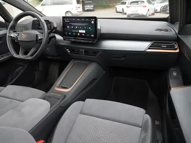 CUPRA Born