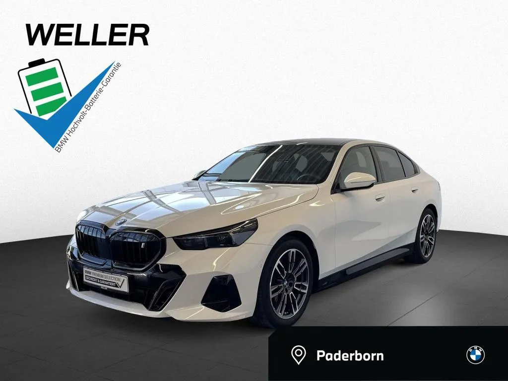 BMW i5