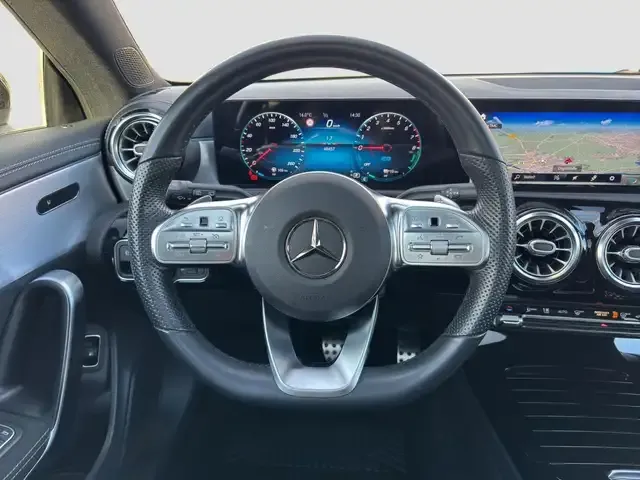 Mercedes-Benz CLA 250