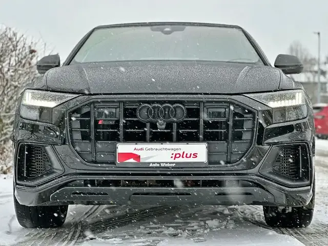 Audi SQ8