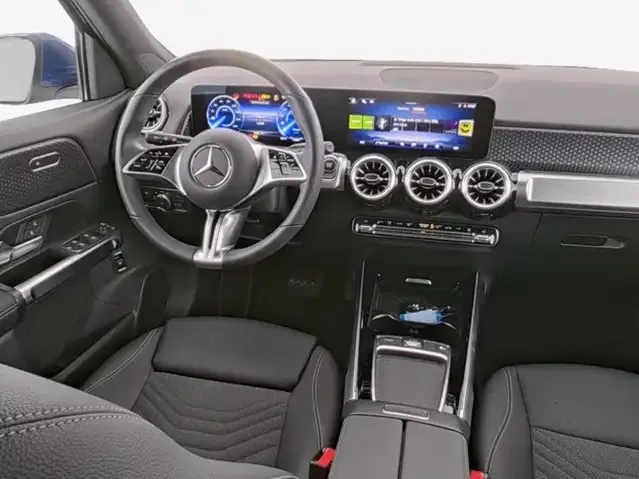Mercedes-Benz EQB 300