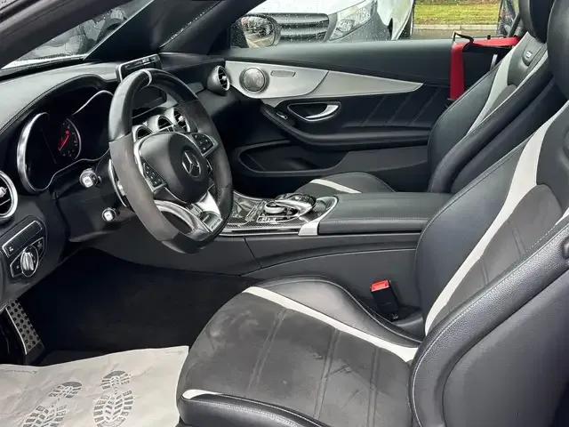 Mercedes-Benz C 63 AMG