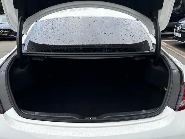 Mercedes-Benz C 63 AMG