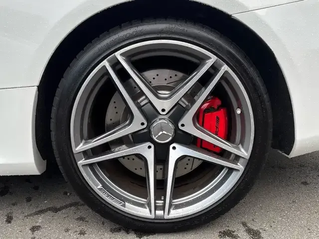 Mercedes-Benz C 63 AMG