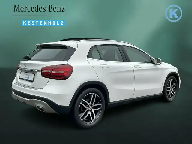 Mercedes-Benz GLA 250