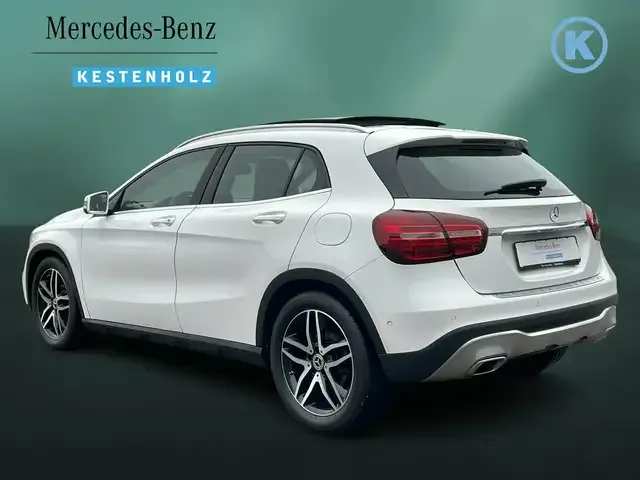 Mercedes-Benz GLA 250
