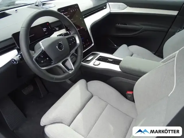 Volvo EX90