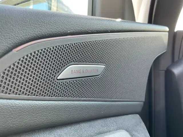 Audi SQ6