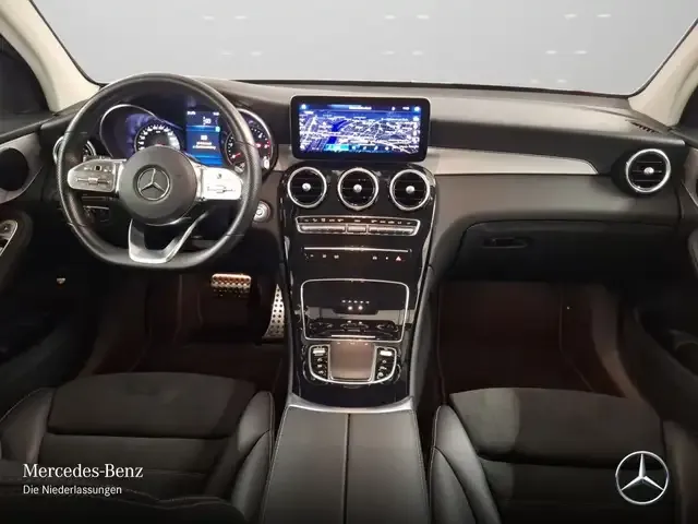 Mercedes-Benz GLC 220