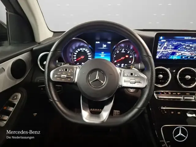 Mercedes-Benz GLC 220