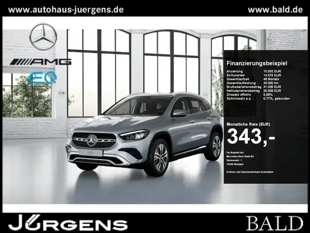Mercedes-Benz GLA 200