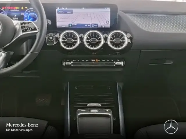 Mercedes-Benz EQA 350