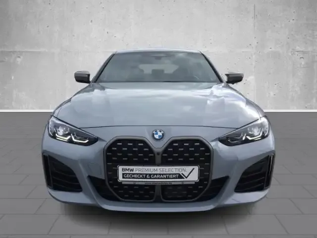 BMW 440