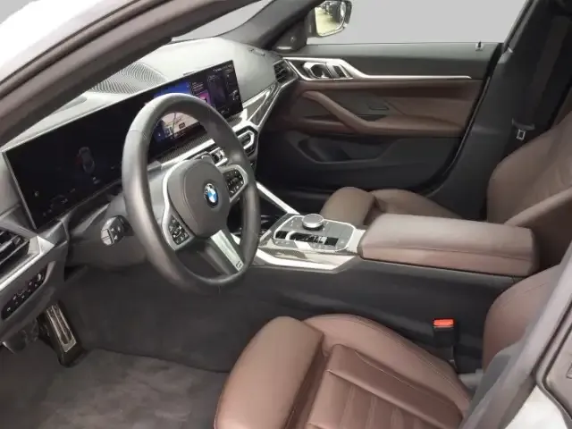 BMW 440