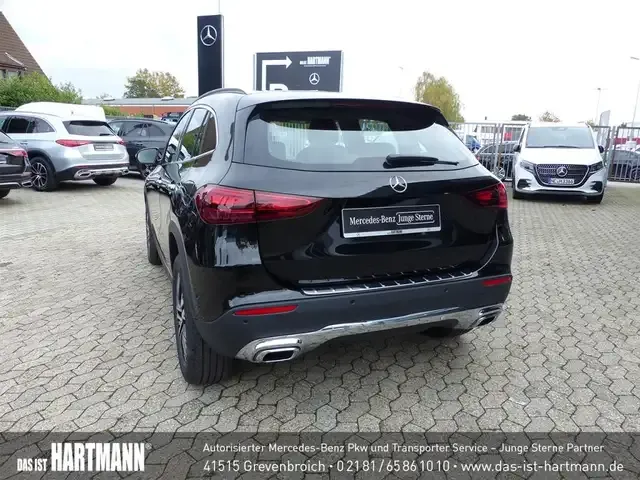Mercedes-Benz GLA 180