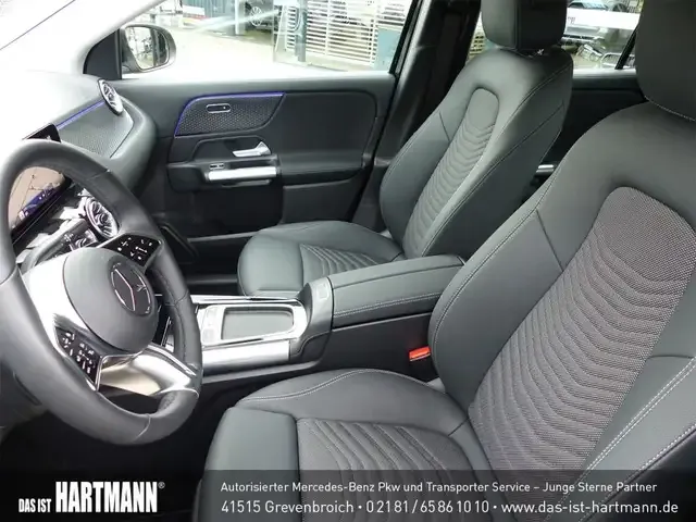 Mercedes-Benz GLA 180