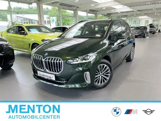 BMW 220