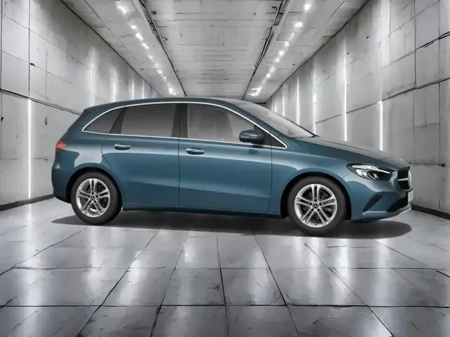 Mercedes-Benz B 220