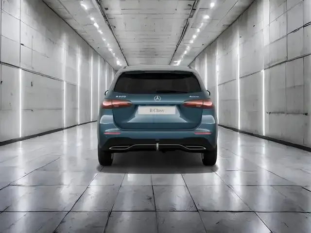 Mercedes-Benz B 220