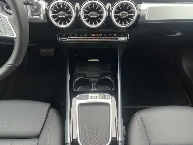 Mercedes-Benz EQB 250