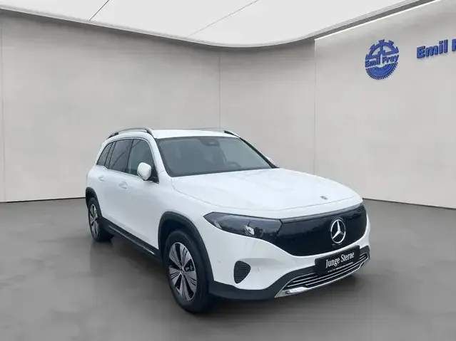 Mercedes-Benz EQB 250
