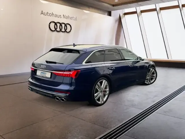 Audi S6
