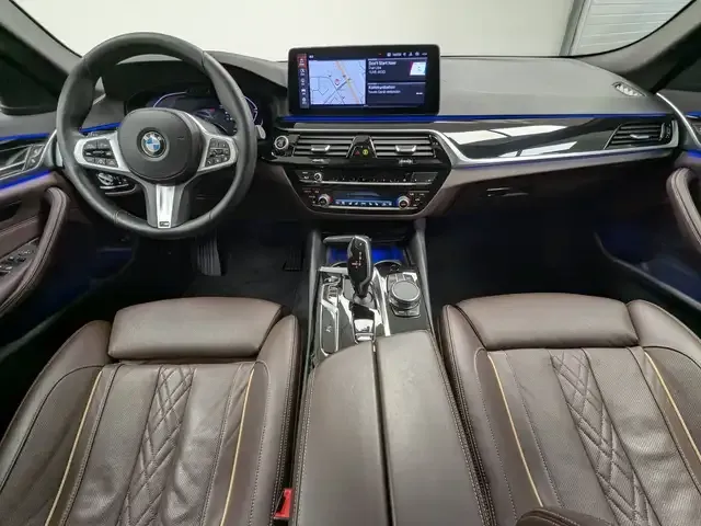 BMW 520