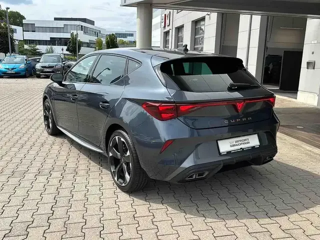 CUPRA Leon