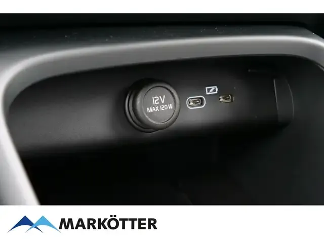 Volvo EX40