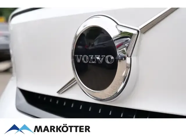 Volvo EX40