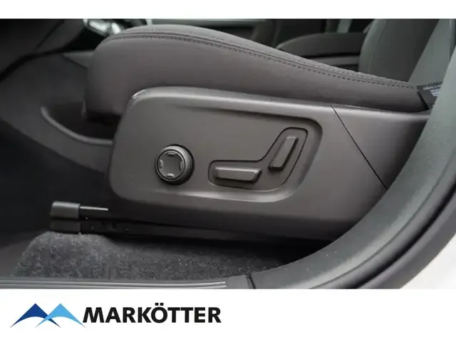 Volvo EX40