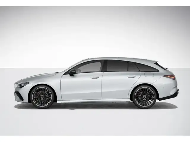 Mercedes-Benz CLA 220
