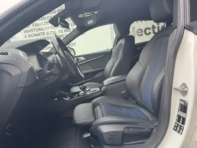 BMW 235